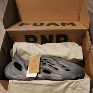 Gray Foam Slip-On Shoes Foam Runner